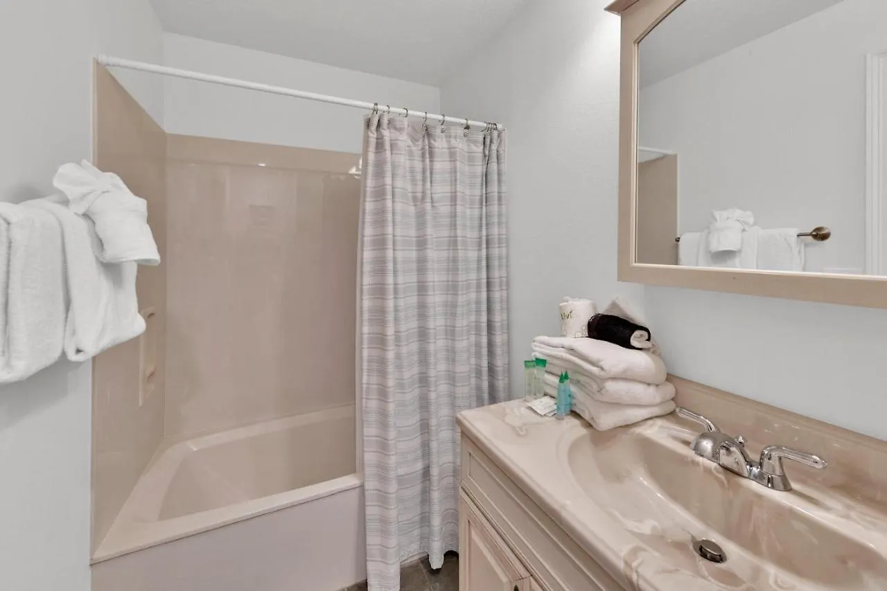 Aegean 104 - Updated Aegean Gulf Front Property Destin